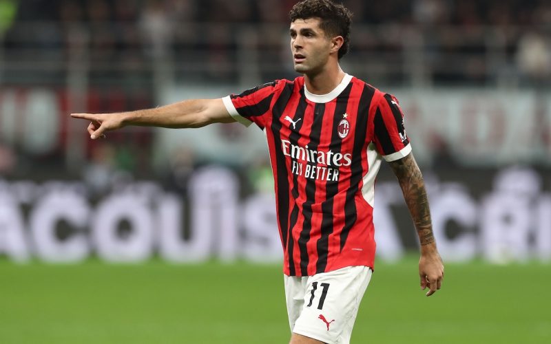 🚨 Le formazioni ufficiali di Milan-Juventus: McKennie nell’attacco di Motta. La scelta su Pulisic