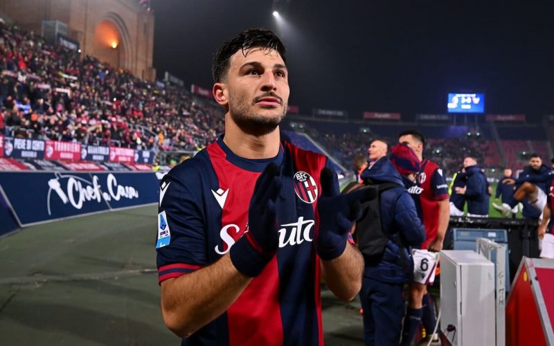 🔴 Bologna-Verona, le ufficiali: Tengstedt e Sarr dall’inizio. La scelta su Orsolini