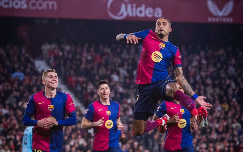 🔥 Il Barça asfalta il Siviglia con un poker: Raphinha 💎 gol e rosso per Fermìn Lopez