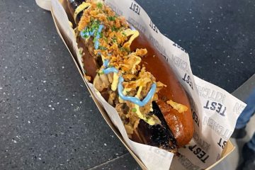 📸 L’incredibile trovata dell’Everton: abolito il rosso del Liverpool, nel nuovo stadio anche il ketchup sarà… blu! 😂