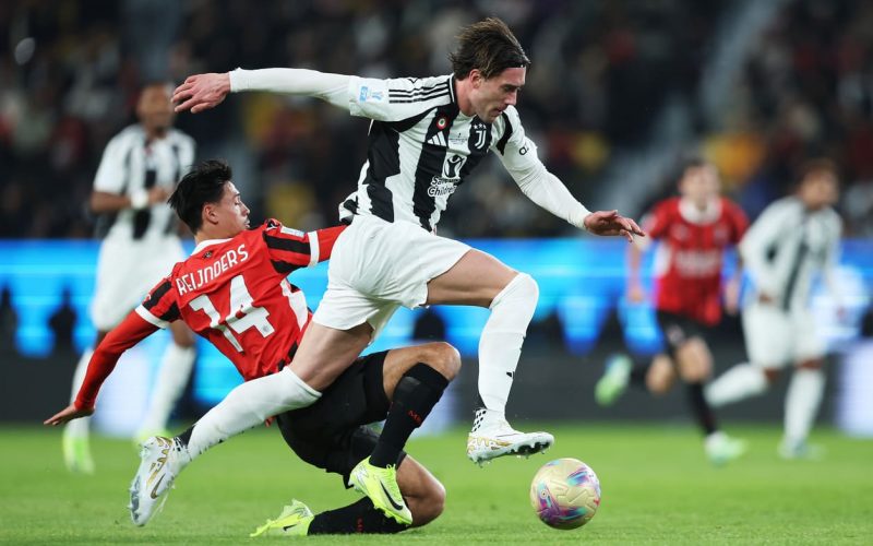 ⚔️ Lazio-Juventus, le probabili: ballottaggio Isaksen-Lazzari, Vlahovic in panchina