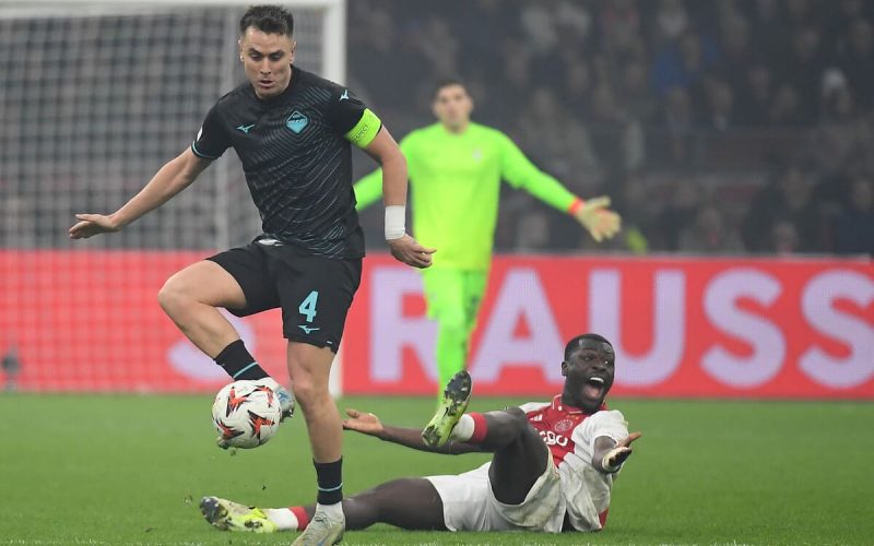 😳 Patric infortunato e… multato! Ha annunciato la sua operazione, La Lazio lo punisce