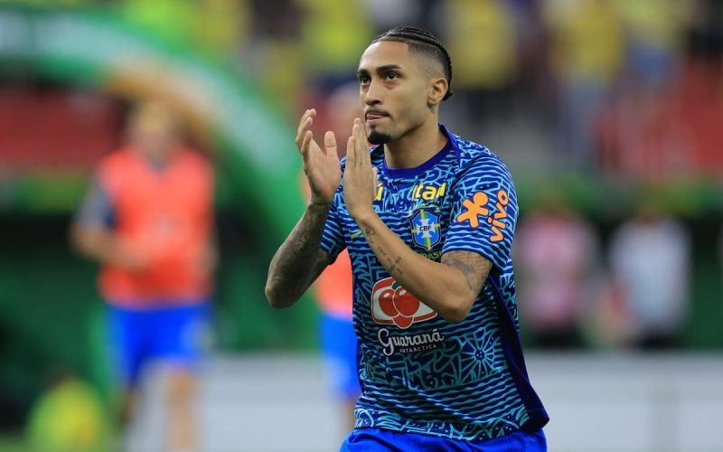 🏆 Raphinha: “Il Pallone d’Oro? Ecco cosa serve per vincerlo, ma non voglio distrazioni”