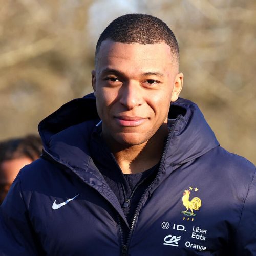💥 Mbappé vs PSG, il francese attende altri 6 milioni e… la sentenza sul sito del club! I dettagli