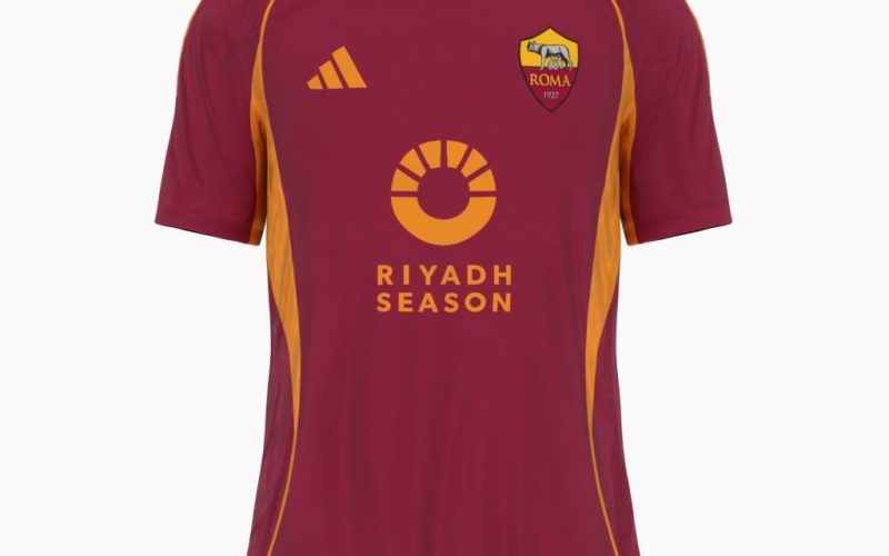 🟡🔴 Svelata in anteprima la nuova maglia della Roma, c’è una particolarità 📸