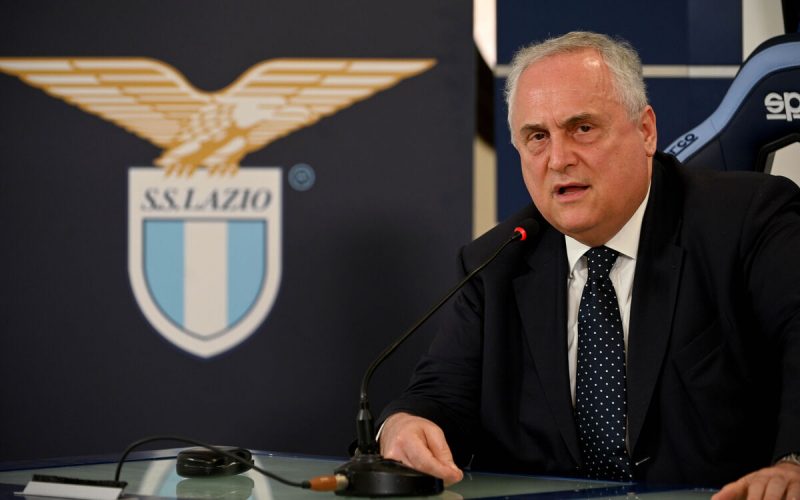 🛫 Lazio, i biancocelesti erano quasi in partenza per Genova alla notizia del rinvio: il nuovo programma