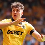 Premier FOLLE! Wolves quasi retrocessi… ma con le tasche piene: Strand-Larsen al Palace per cifre 🤯