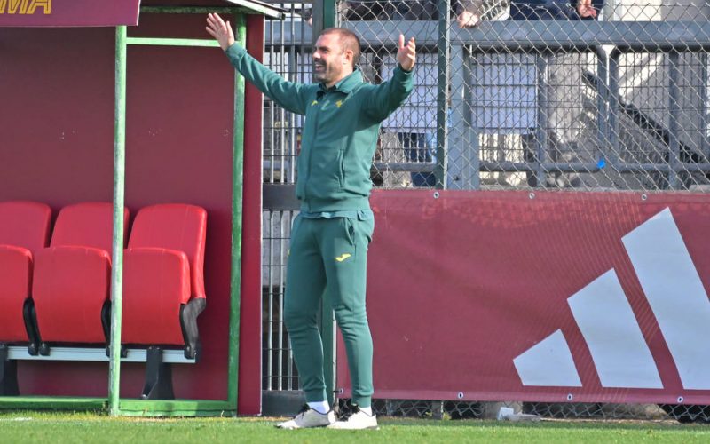 🎤 Verona, Sammarco: “Modulo? Non cambieremo moltissimo. Edmundsson e Bowie possono darci una mano”