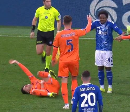 🎥 Non solo Bastoni: Addai si appoggia su Parisi che rotola a terra. Furia social