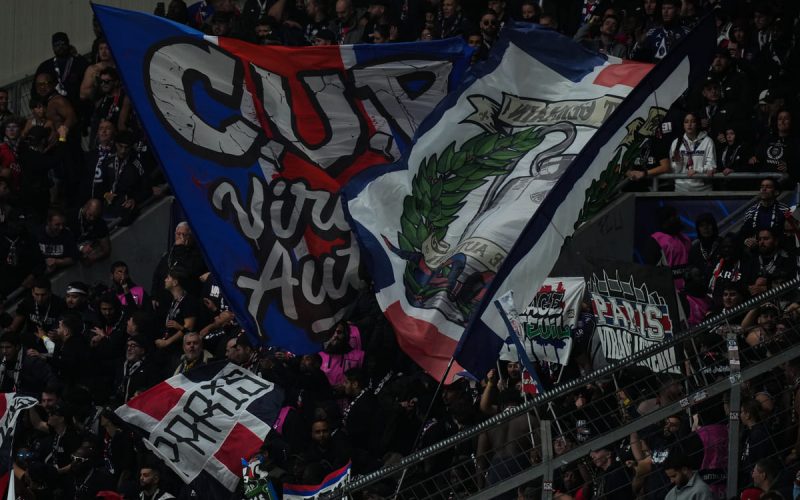 😨 Rissa SFIORATA tra ultras PSG e OM: gas lacrimogeni dalla Polizia e almeno 3 arresti