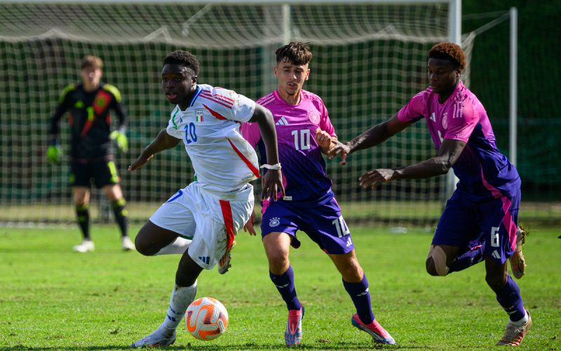 ⌛️ Depositato il contratto di Alphadjo Cisse: sarà un nuovo giocatore del Milan