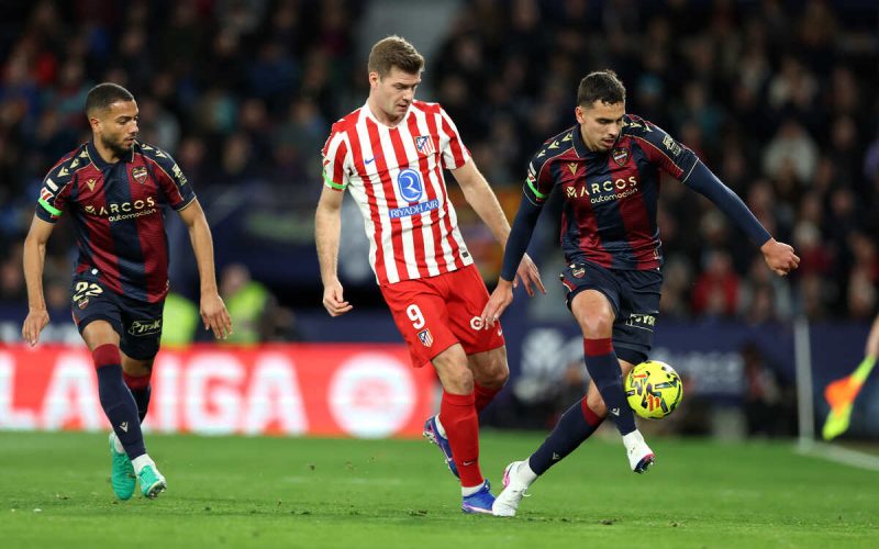 😓 La Juve alla DISPERATA ricerca di un attaccante: anche Sørloth ritorna in corsa