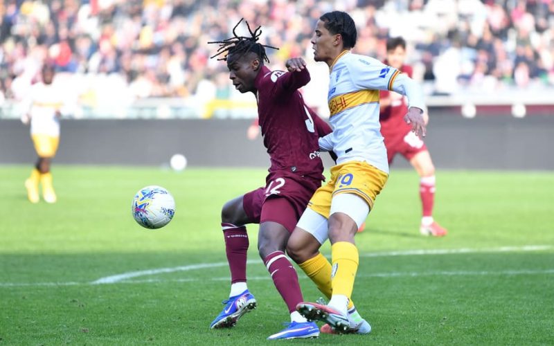 🎤 Lecce, prime parole per Ngom: “Sono bravo nel recupero palla, so adattarmi. Il Via del Mare ti dà sensazioni uniche”