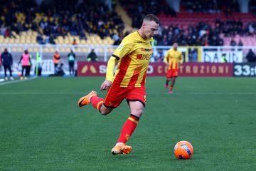 🤔 DiFra pensa al nuovo modulo: Lecce con il duo Cheddira-Stulic?